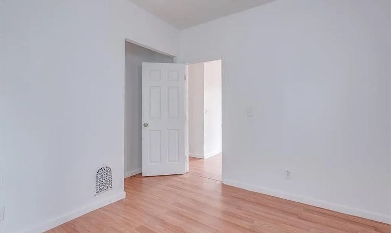 Building Photo - 317 Marguerite Ave