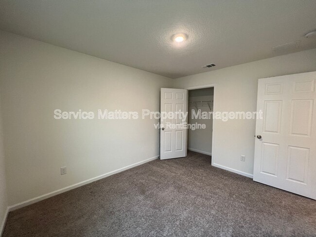 Building Photo - 4370 Jitterbug St