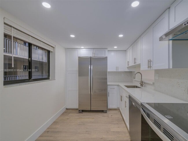 Building Photo - 8625 NW 8th St