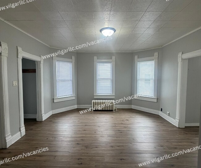 Building Photo - 1114 Pine St