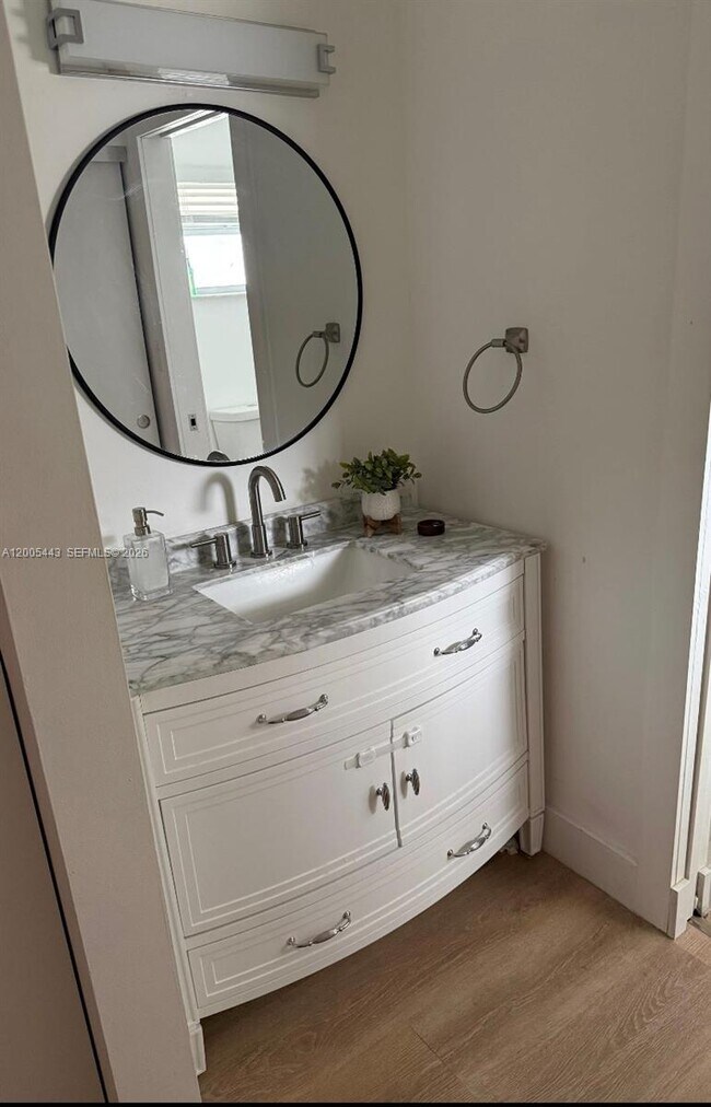 Building Photo - 9006 SW 137th St