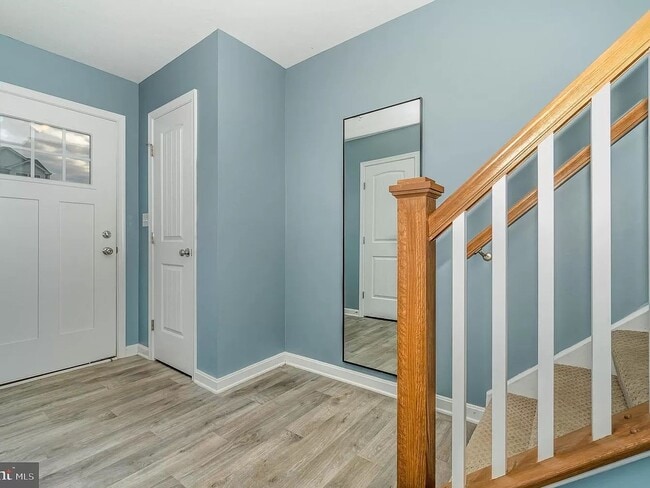 Building Photo - 3 Bedroom Townhome in Hanover