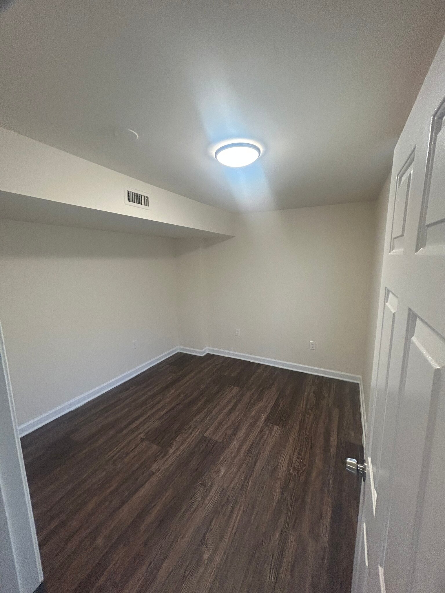 Building Photo - 307 Bentwood Dr