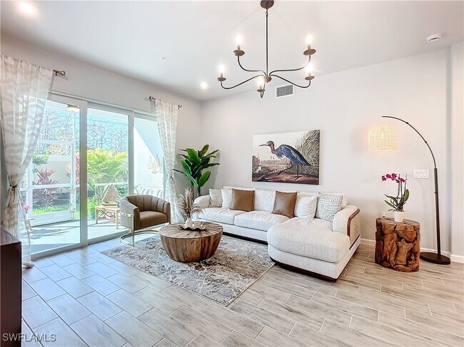 Building Photo - 4664 Arboretum Cir