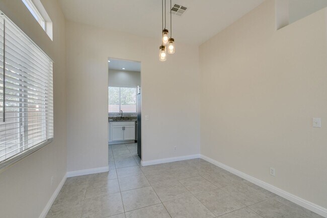Building Photo - Beautifully Remodeled 3-Bedroom Home in North Las Vegas – Move-In Ready!