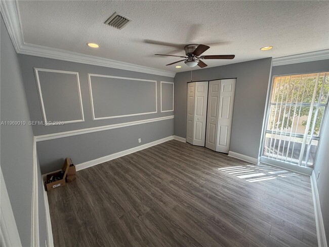 Building Photo - 853 NW 81st Terrace