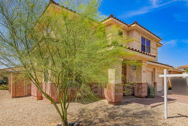 Building Photo - 13550 W Cypress St