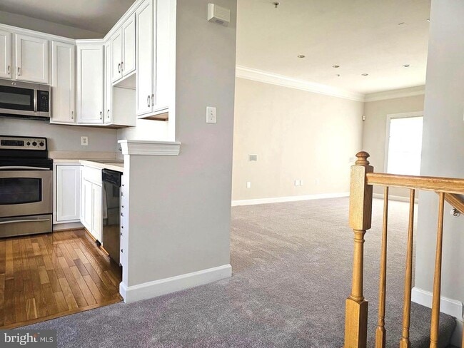 Building Photo - 13117 Tannery Ridge Dr