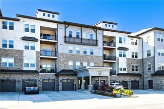 Building Photo - 3211 Orwell Wy
