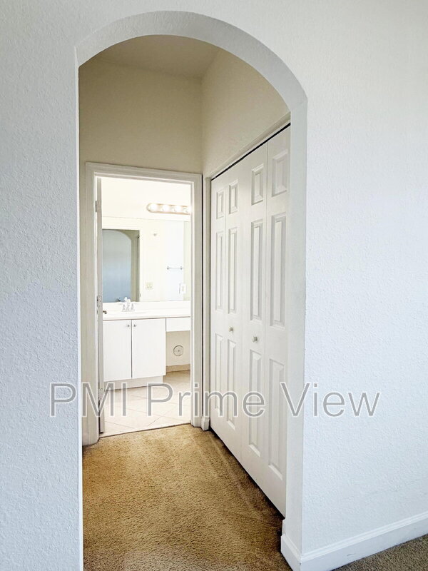 Building Photo - 12997 SW 135th St