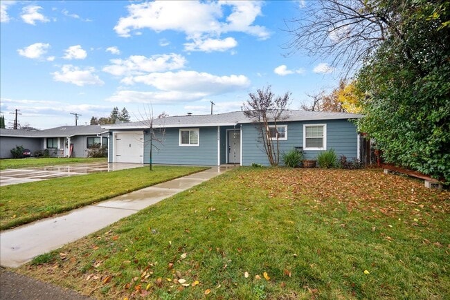 Building Photo - 1156 Hampton Rd