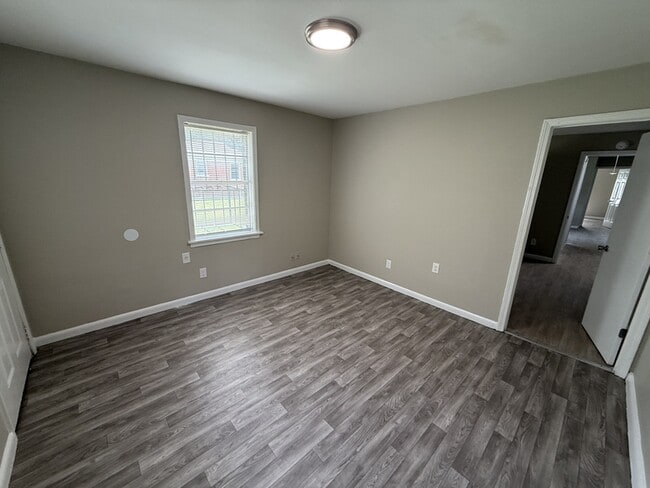 Building Photo - 1351 Austin St