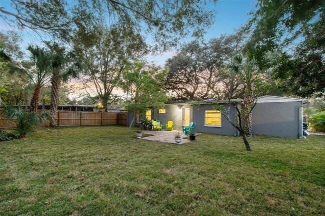 Building Photo - 4324 S Clark Ave