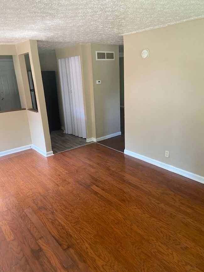 Building Photo - 3611 Rollins St