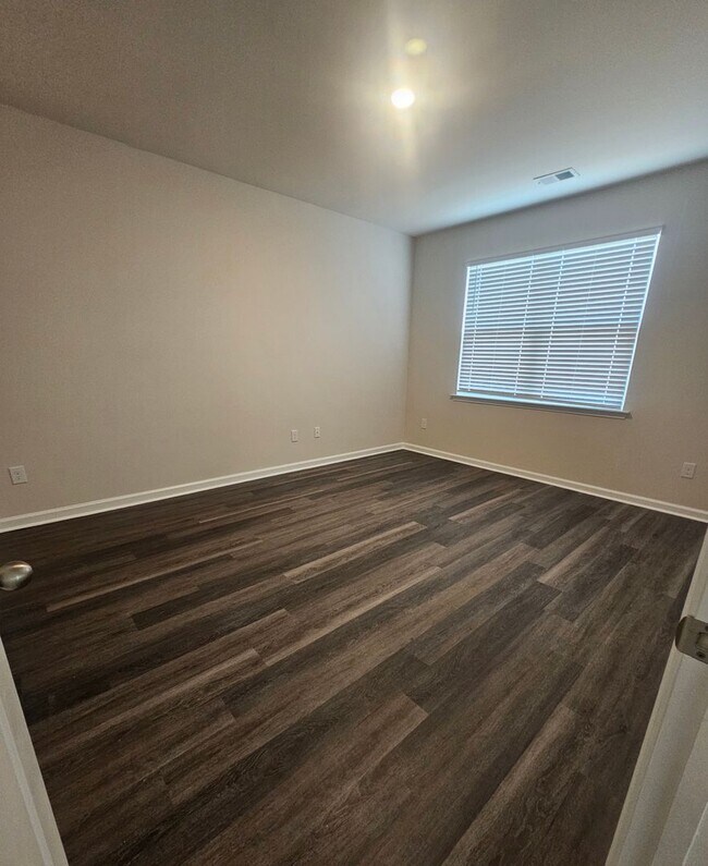 Building Photo - The Forest @ Blackbear (Longs SC) Long Term Rental