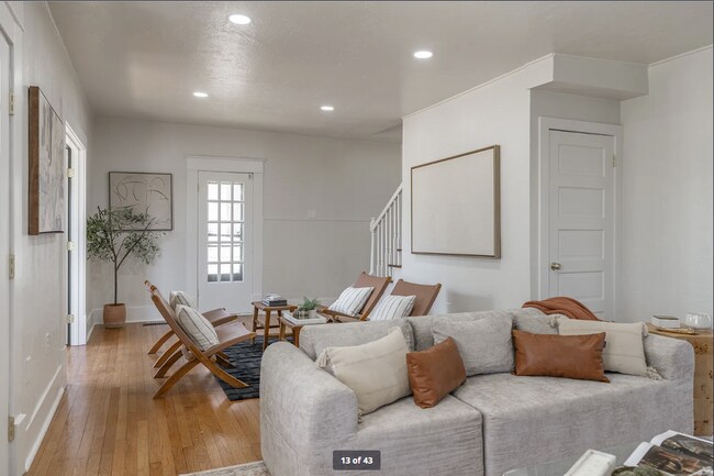 Building Photo - 4 Bed 3 Bath Home in Uptown OKC