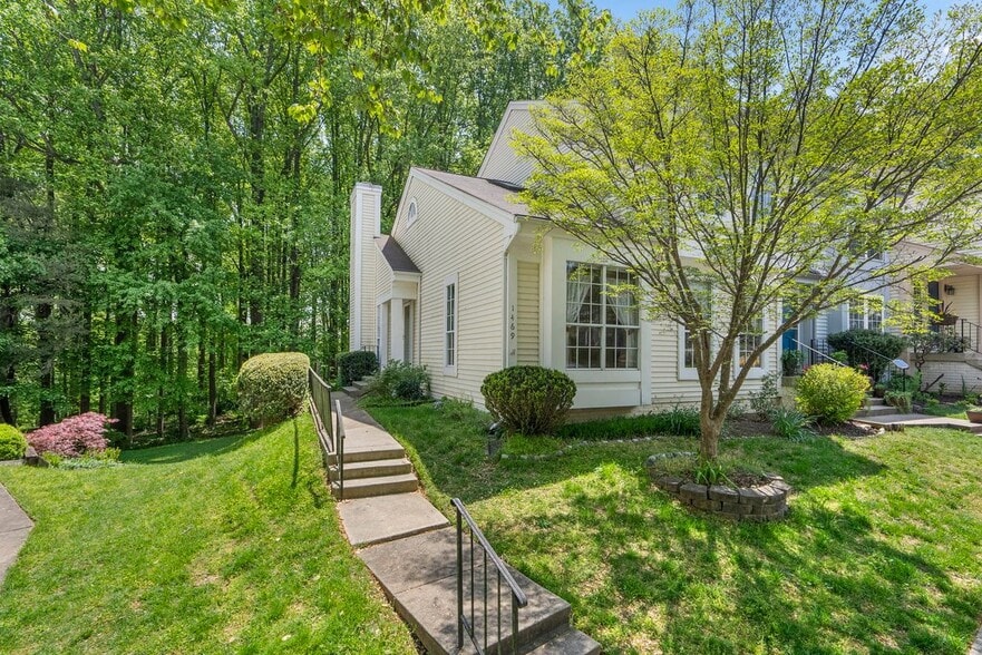 Building Photo - 1469 Casino Cir