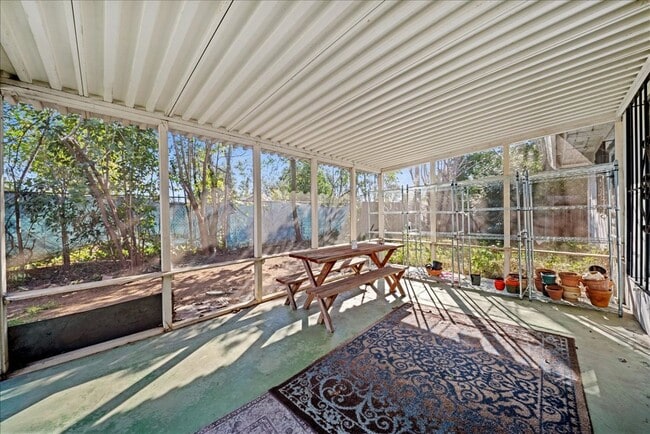 Building Photo - 2308 Cortez Ln