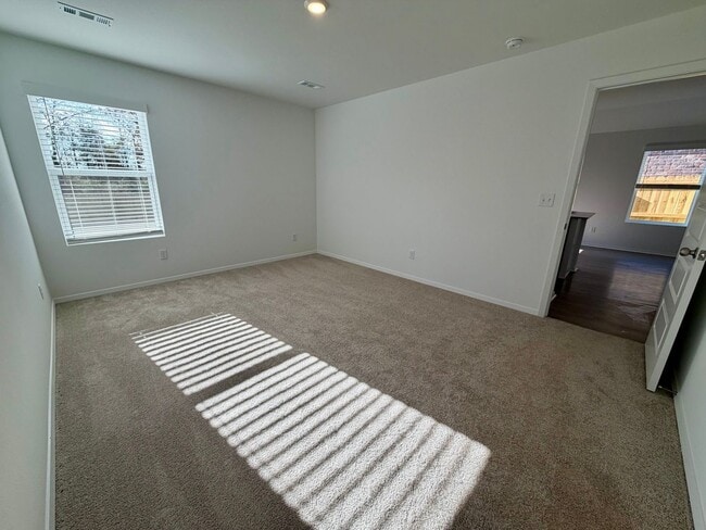 Building Photo - 8826 Preston Wood Dr