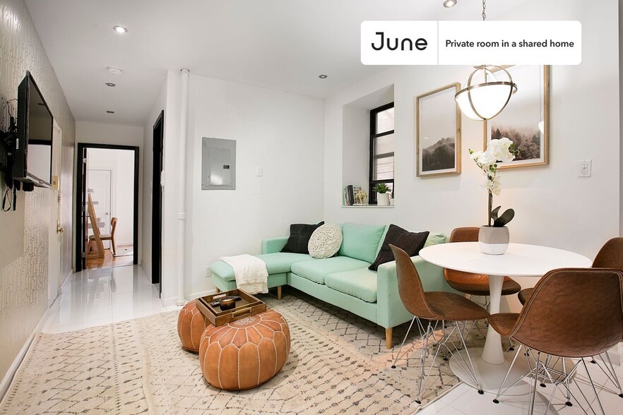 Building Photo - Room in Shared 2 bed/1 bath home