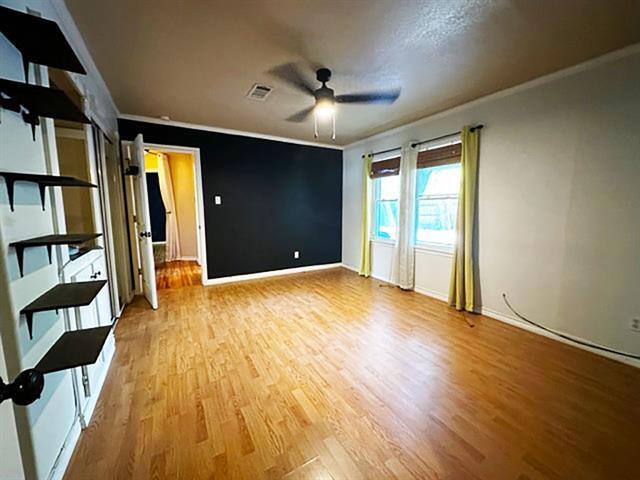 Building Photo - 5701 Carb Dr