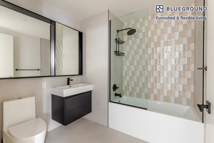 Building Photo - 130 Hope St