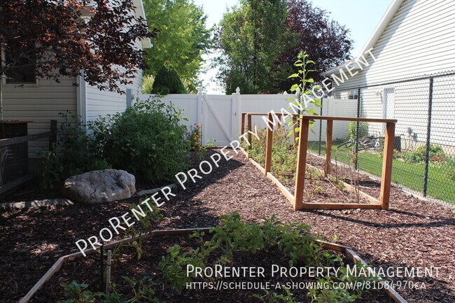 Building Photo - 2898 W 1375 N