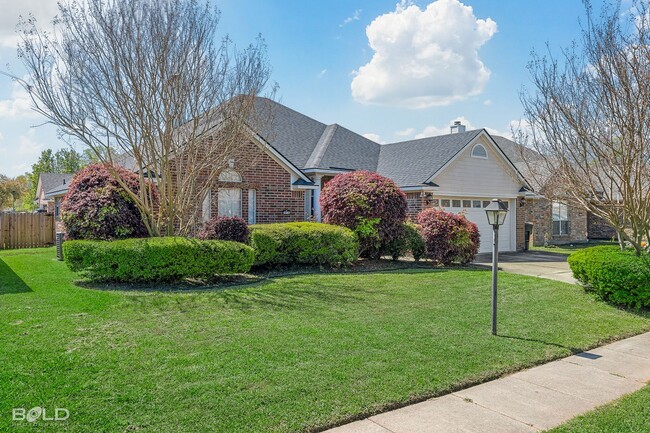 Building Photo - 6014 Jason St