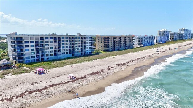 Building Photo - 10310 S Ocean Dr