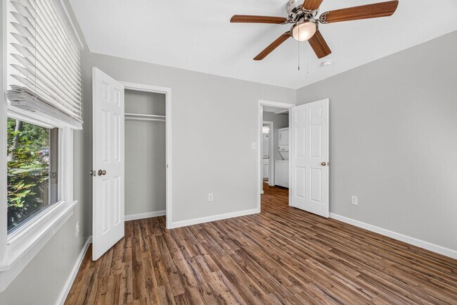 Building Photo - Move-In Ready Home in Hanahan