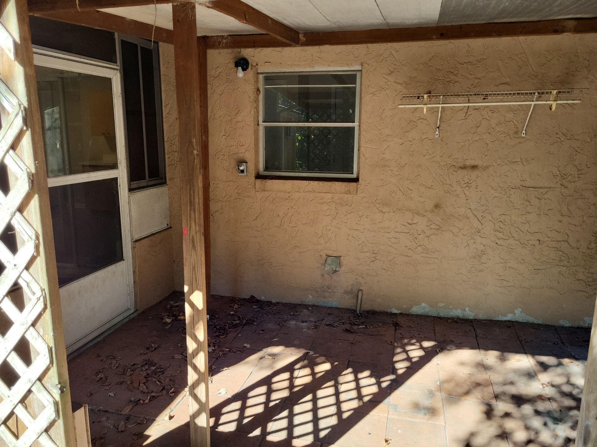 Building Photo - 20 New Florida Ave
