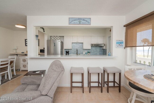 Building Photo - Furnished and Available April 6th 2026