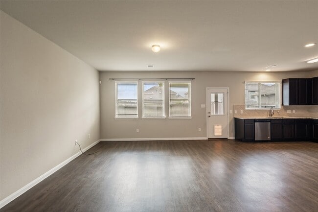 Building Photo - 3580 Cannon Dr