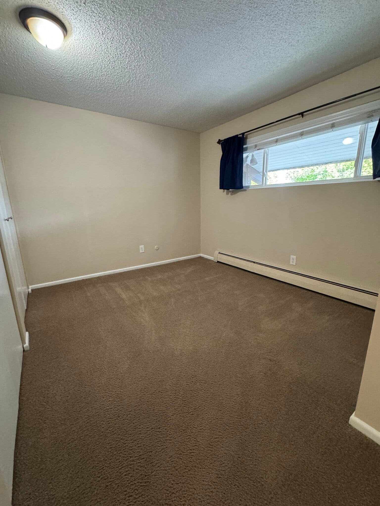 1st bedroom - 2921 E 32nd Ave