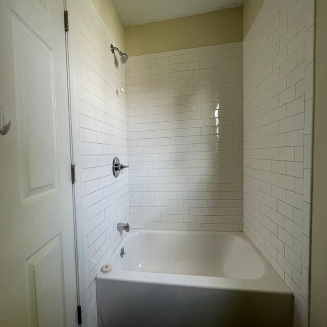 Building Photo - 91 Maple Tree Ln