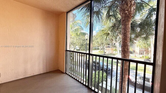 Building Photo - 2808 Amalei Dr