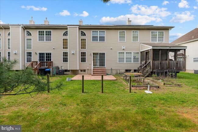 Building Photo - 95 Tattersall Dr