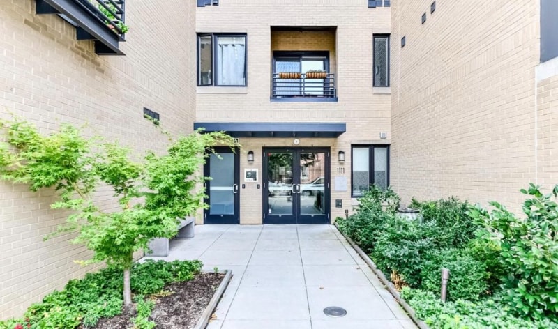 Building Photo - 1111 Orren St NE