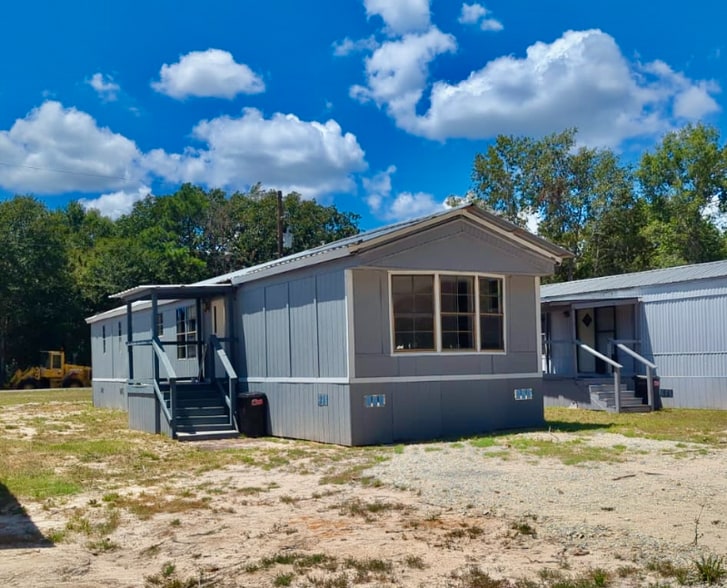 Primary Photo - 1363 FM 1617