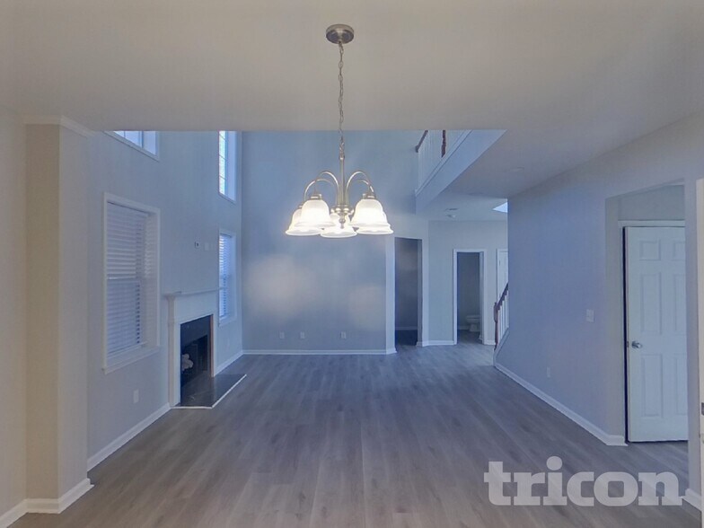 Building Photo - 1156 Madison Green Ln SW