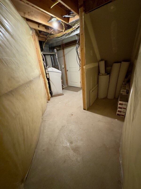 Building Photo - 634 E 60 S