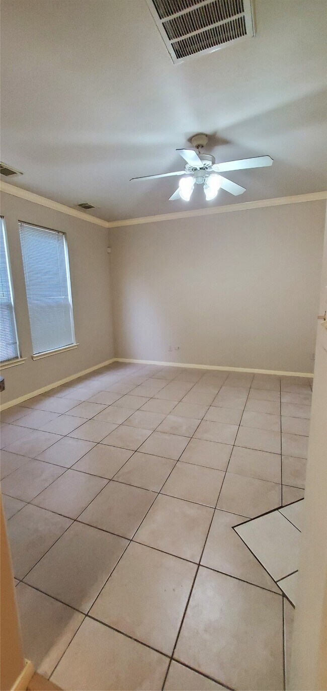 Building Photo - 16331 Woma Ct