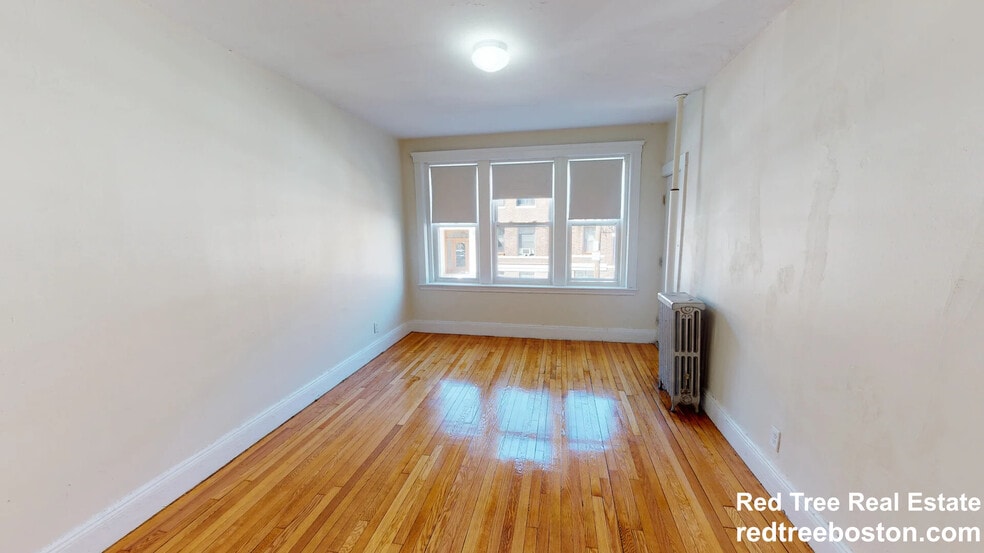 Building Photo - 119 Sutherland Rd