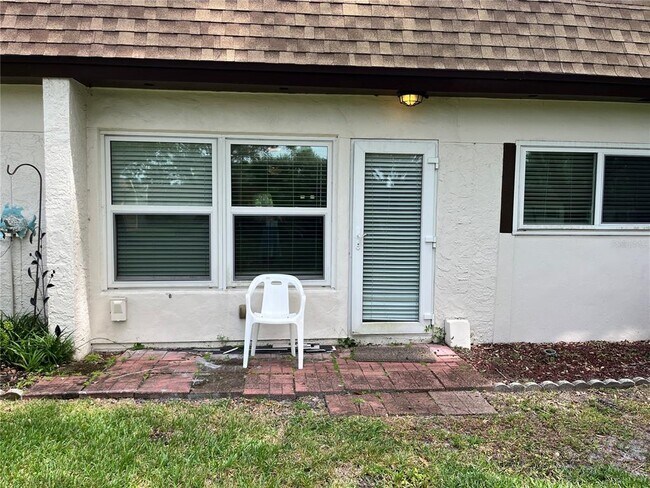 Building Photo - 3160 Highlands Blvd