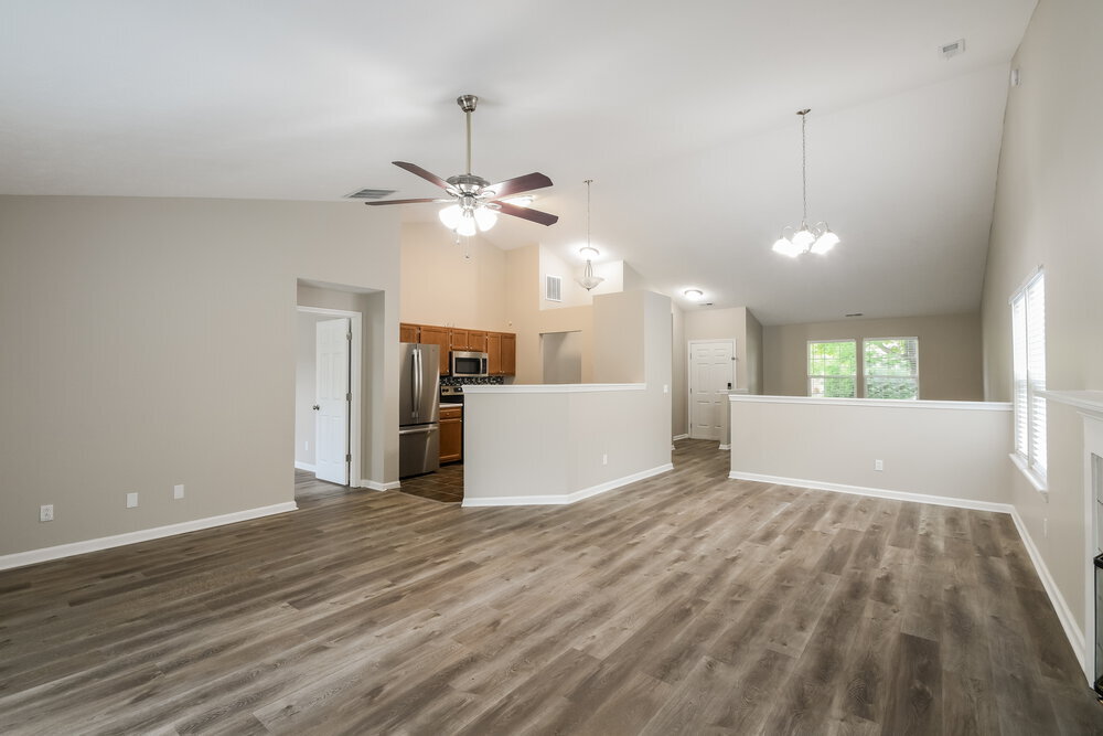 Building Photo - 981 Ariel Way