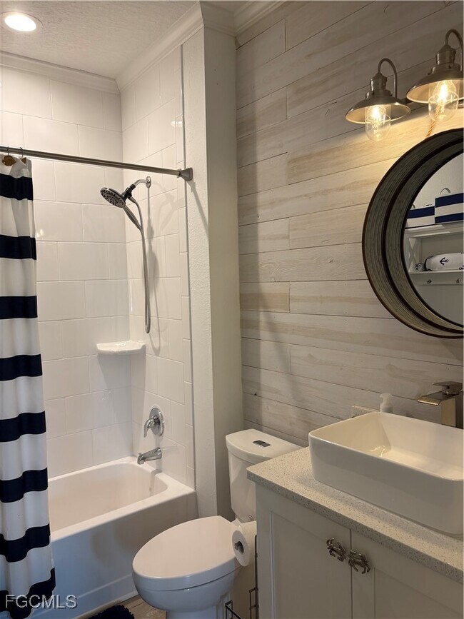 Building Photo - 2642 York Rd