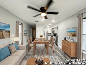 Building Photo - 7569 Windsor Oaks