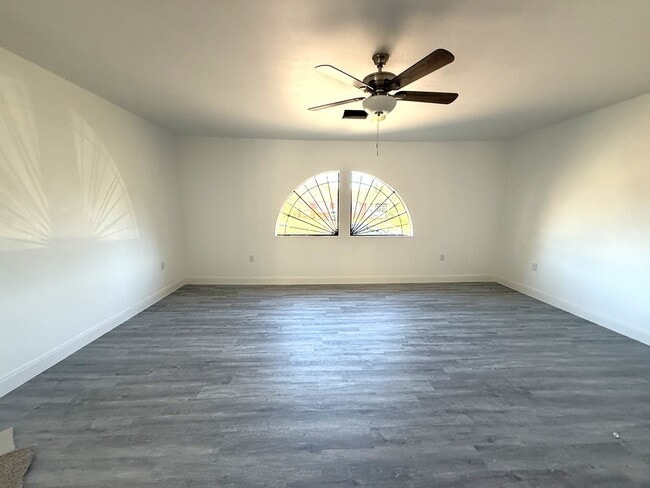 Building Photo - 7430 Claiborne St