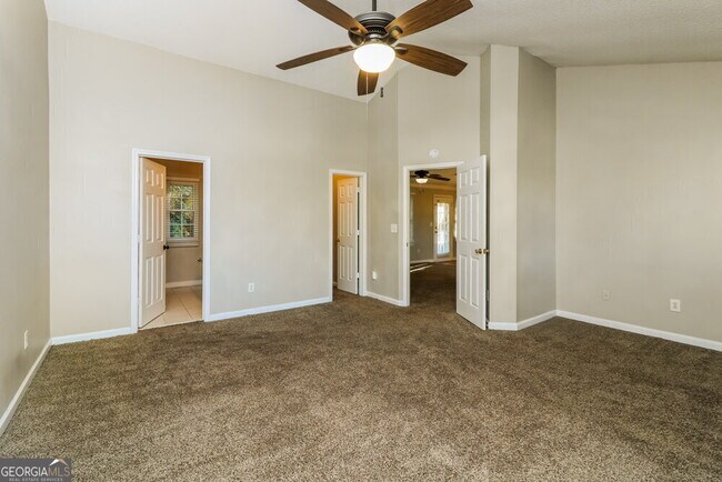 Building Photo - 2327 Wavetree Ln NW