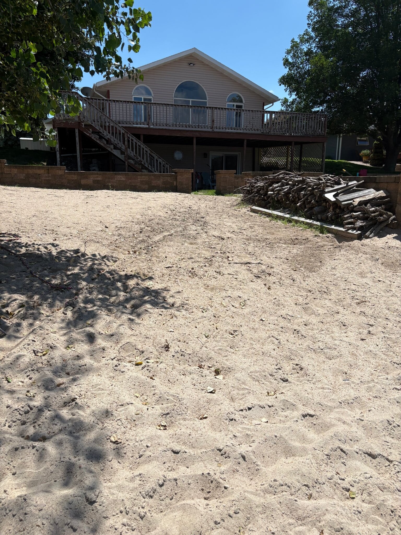 Building Photo - 37 Clear Lake